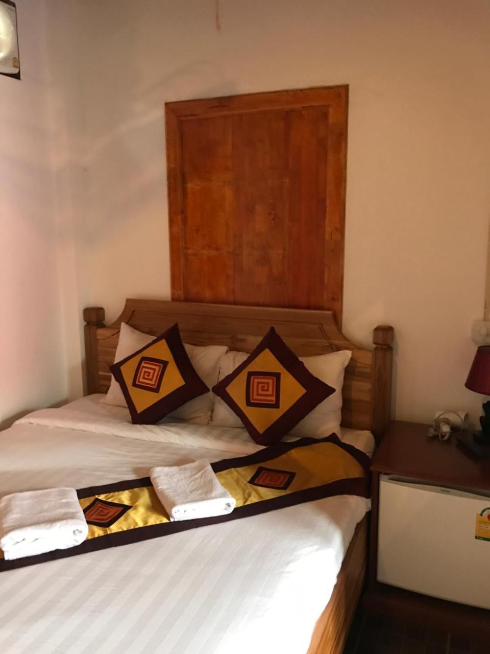 Little Freedom Friendlys Place Luang Prabang Exterior photo