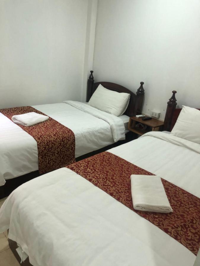 Little Freedom Friendlys Place Luang Prabang Exterior photo